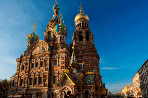 Спас на Крови. Храм на мостовой